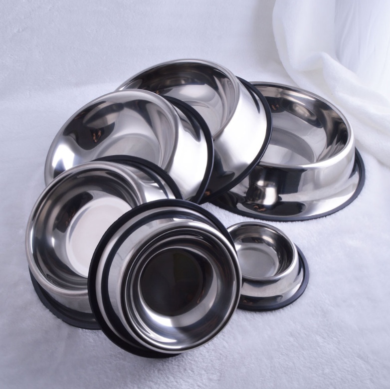 Classic Stainless Steel Dog & Cat Bowls – Durable Pet Food & Water Bowl - Image 4