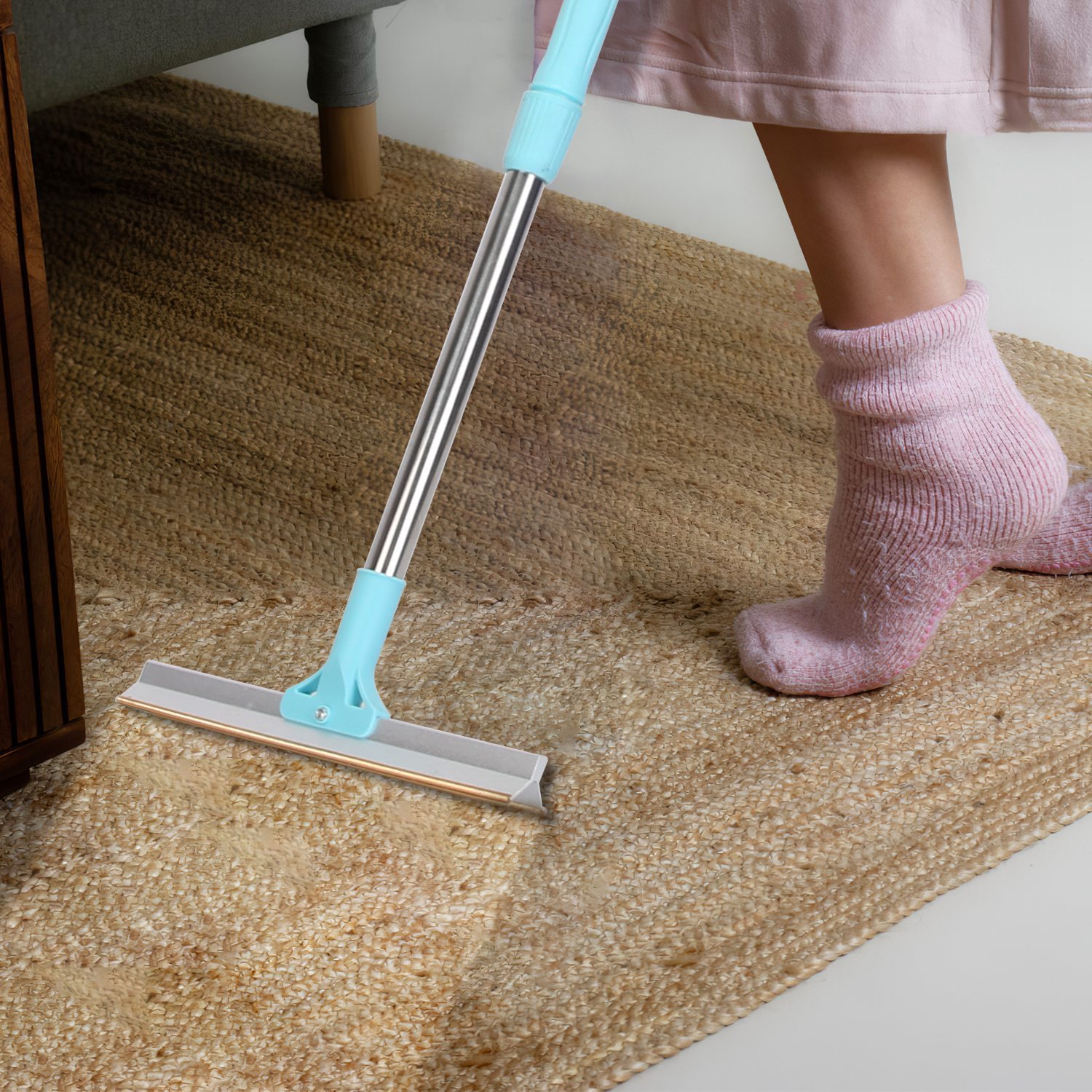 Pet Hair Removal Rake with Adjustable Telescopic Rod – Lint & Fur Remover for Dogs, Cats, Carpets, Clothes, and Furniture - Image 10